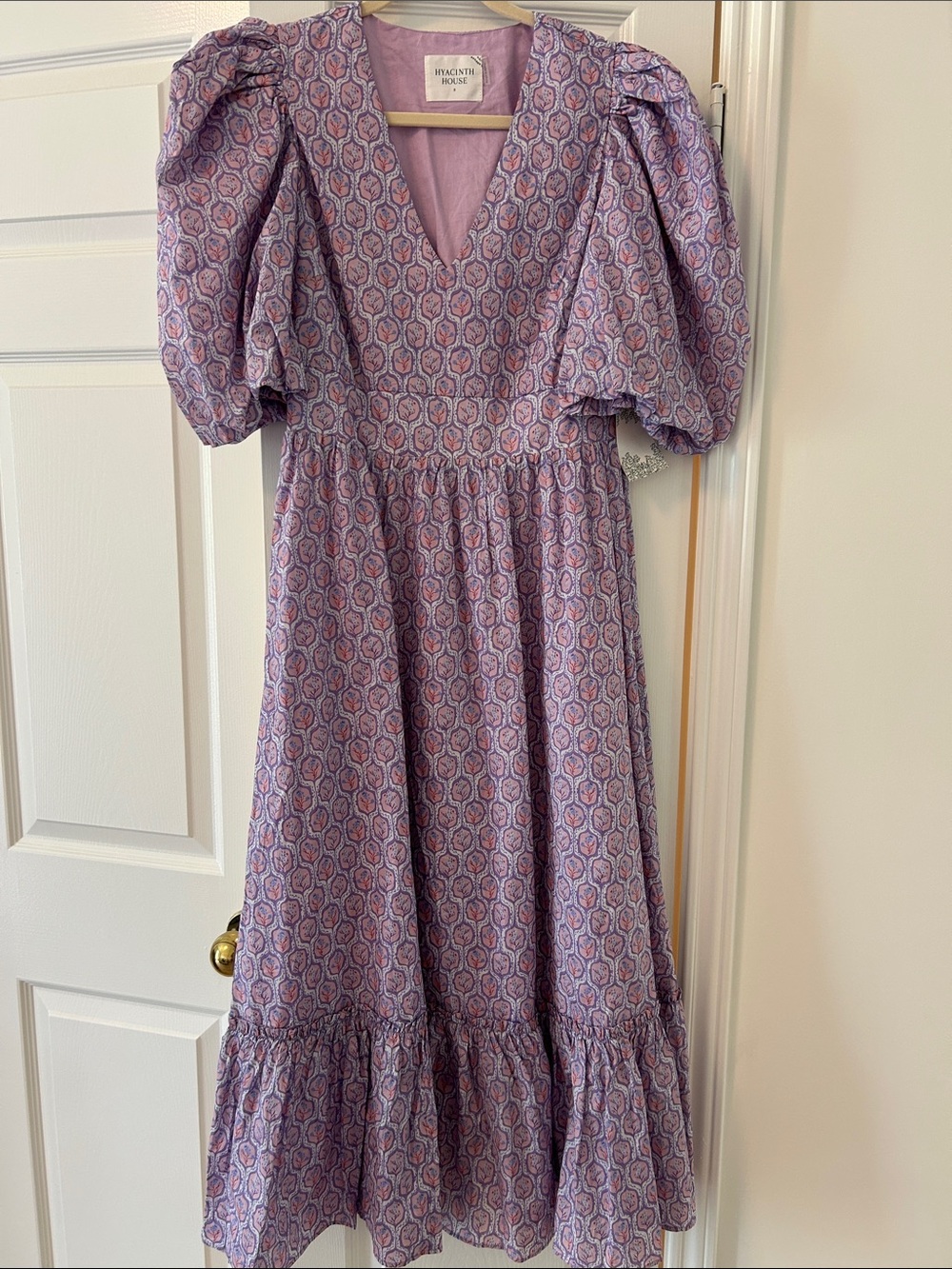 Magenta House Lilac V-Neck Puff-Sleeve Midi Dress
